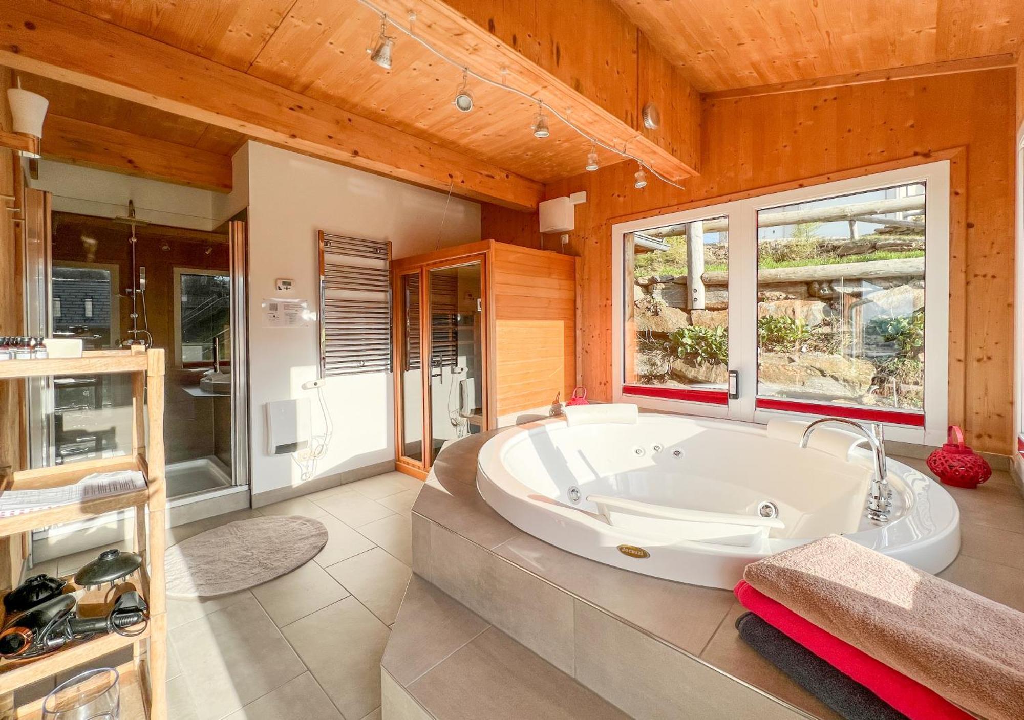 1A Chalet "Wolke" Wandern, Grillen, Wellness Im Traumhaus Wolfsbergi járás Kültér fotó