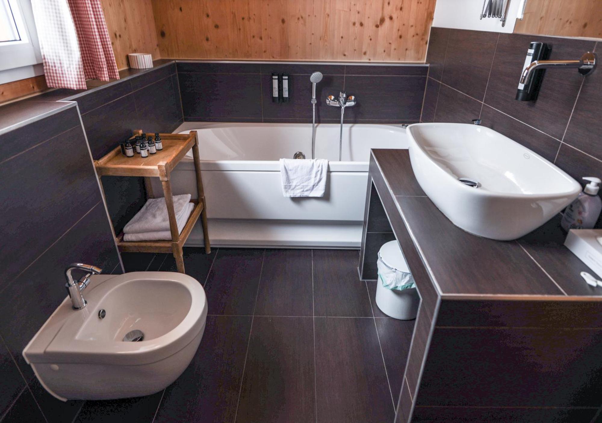 1A Chalet "Wolke" Wandern, Grillen, Wellness Im Traumhaus Wolfsbergi járás Kültér fotó
